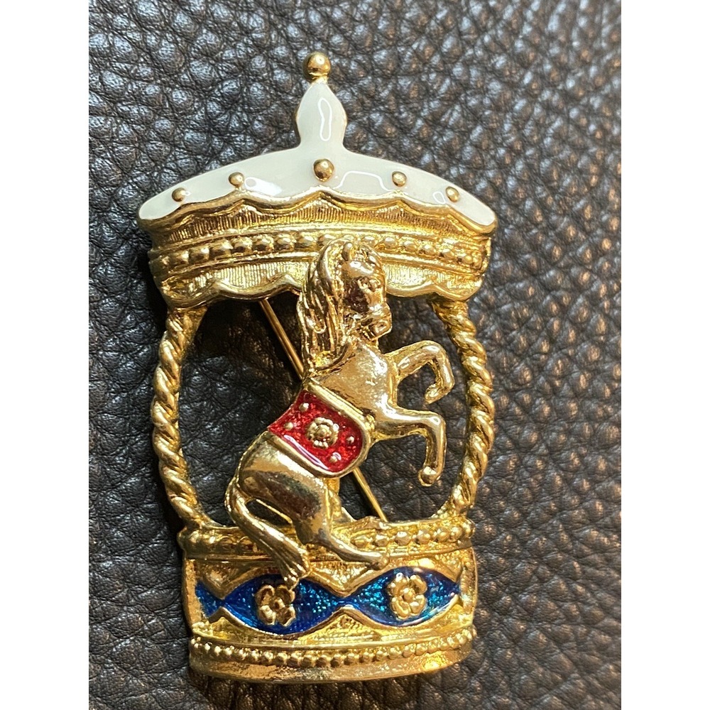 VINTAGE TRIFARI  BROOCH ENAMEL CAROUSEL SIGNED MOVING HORSE ABSOLUTELY FLAWLESS!